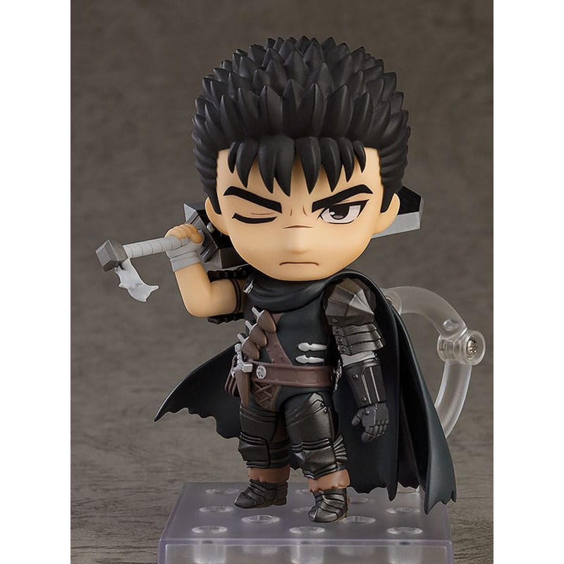 Figura Nendoroid de Guts de Berserk (10 cm) disponible en Minami Shop. Una pieza detallada de anime, con accesorios y expresiones intercambiables que capturan la esencia del Guerrero Negro.