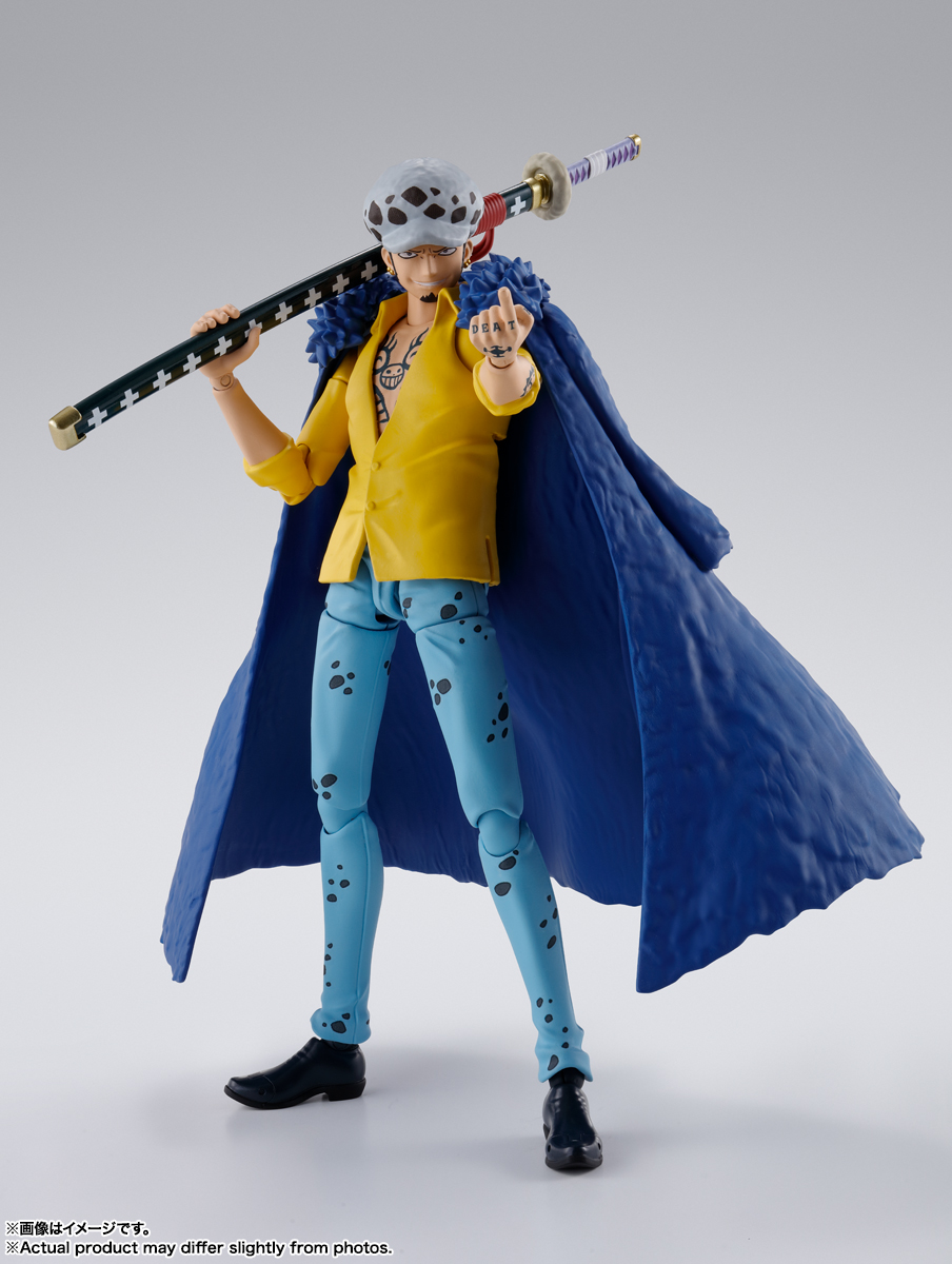 Figura S.H. Figuarts de Trafalgar Law de One Piece (16 cm), disponible en Minami Shop. Figura de anime detallada y articulada con accesorios intercambiables, que captura la esencia de Trafalgar Law.