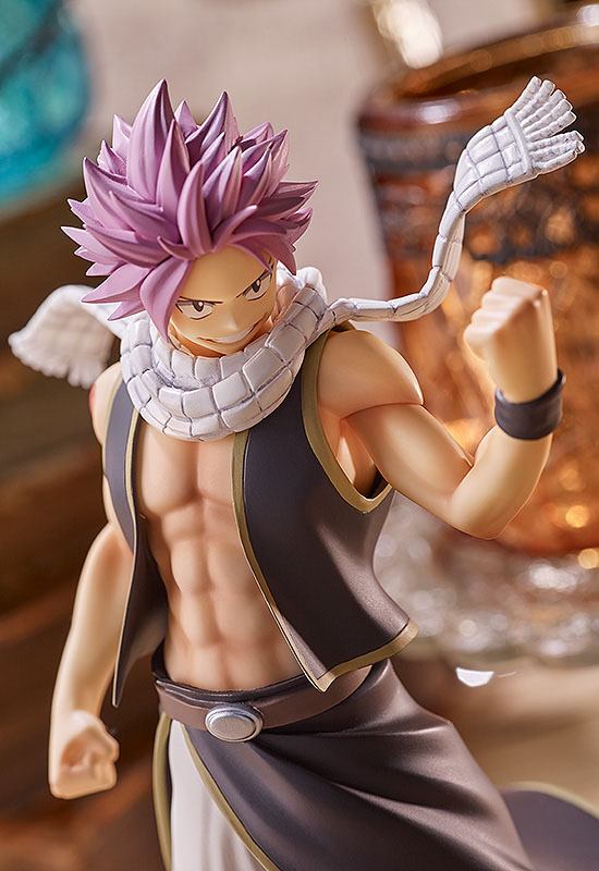 Figura Pop Up Parade de Natsu Dragneel (17 cm) del Gran Juego de Magia de Fairy Tail, disponible en Minami Shop. Figura de anime con detalles precisos y pose dinámica, capturando la esencia del dragón slayer en acción.