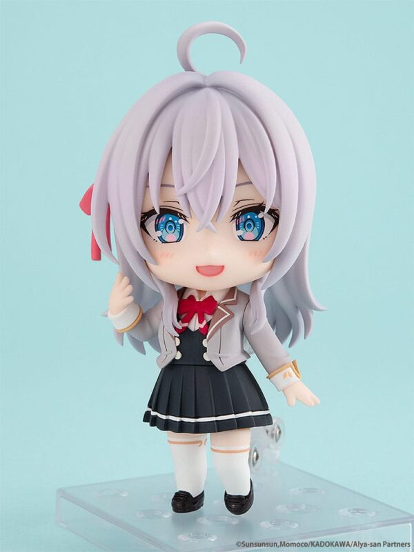 Figura Nendoroid Alisa Mikhalovna Kujo de Alya Sometimes Hides Her Feelings in Russian (10 cm). Incluye placas faciales, piezas de bocadillos y partes para poses.