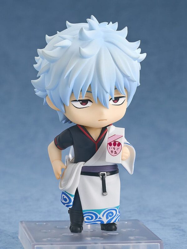 Figura Nendoroid de Gintoki Sakata de 10 cm basada en el anime Gintama, con kimono blanco, cabello plateado y espada en el hombro