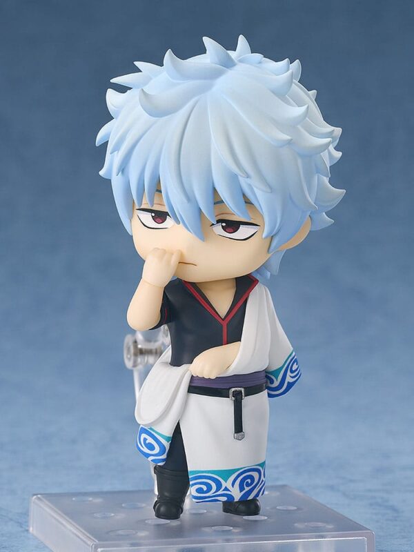 Figura Nendoroid de Gintoki Sakata de 10 cm basada en el anime Gintama, con kimono blanco, cabello plateado y espada en el hombro