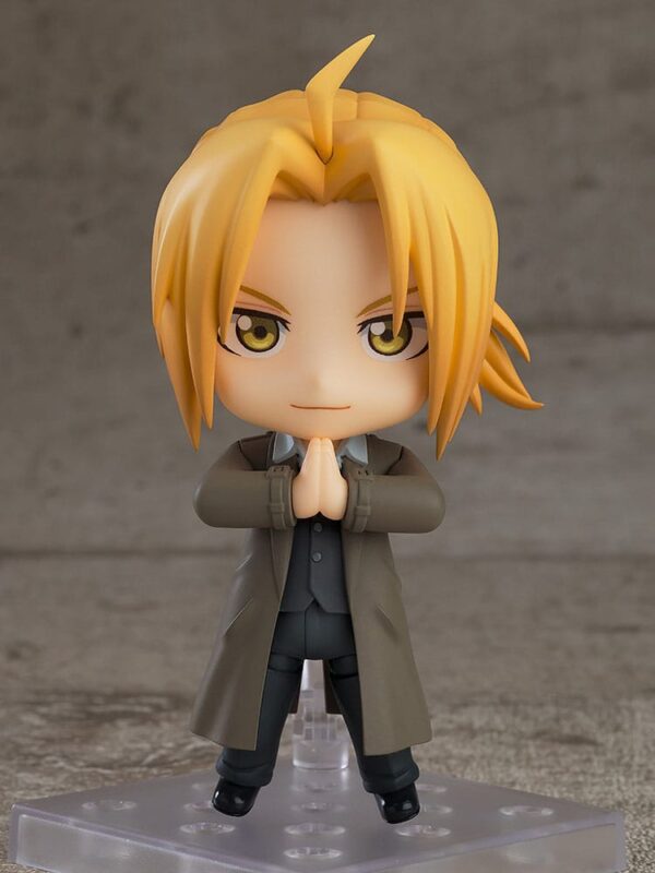 Figura Nendoroid Edward Elric Final Episode Version de 10 cm, con placas faciales intercambiables y accesorios como bolsa y martillo, basada en "Fullmetal Alchemist: Brotherhood".