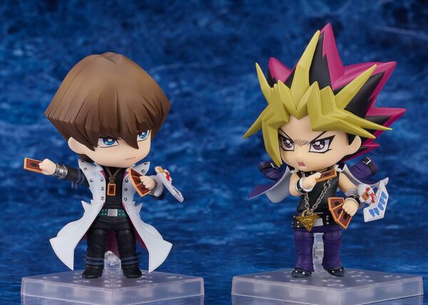 Figura Nendoroid Seto Kaiba 10 cm de Yu-Gi-Oh! en Minami Shop, con disco de duelo, cartas y accesorios intercambiables