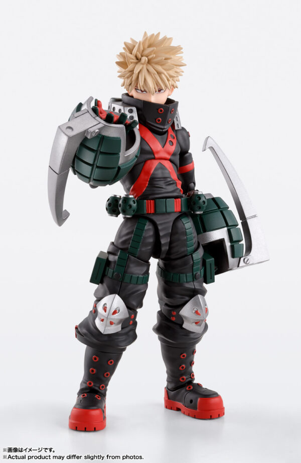 Figura de Katsuki Bakugo S.H. Figuarts de Tamashii Nations, basada en "My Hero Academia", disponible en Minami Shop con manos, expresiones faciales y efectos de explosión.