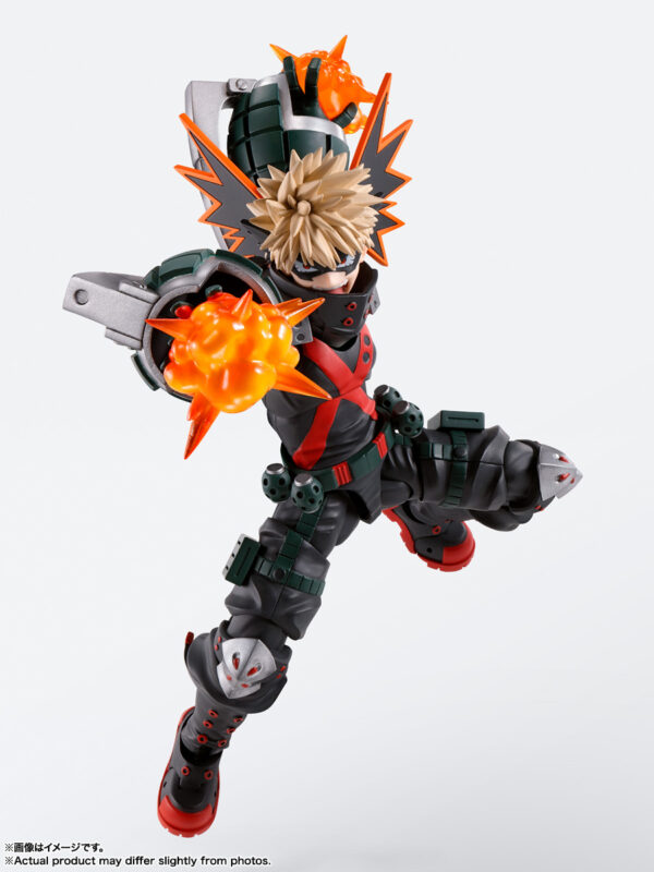 Figura de Katsuki Bakugo S.H. Figuarts de Tamashii Nations, basada en "My Hero Academia", disponible en Minami Shop con manos, expresiones faciales y efectos de explosión. minami shop