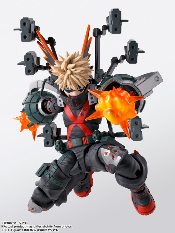 Set de piezas opcionales para figuras de Izuku Midoriya y Katsuki Bakugo S.H. Figuarts de Tamashii Nations, disponible en Minami Shop. Incluye manos, efectos y equipo Strafe Panzer.