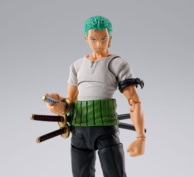 Figura de Roronoa Zoro Romance Dawn Version de One Piece, 15 cm, con katanas y expresiones intercambiables, colección S.H. Figuarts de Tamashii Nations.